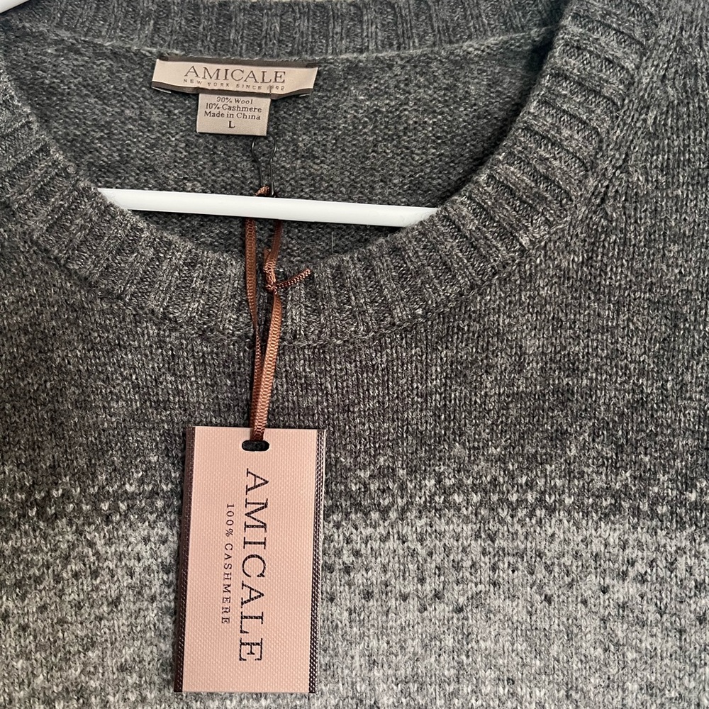 Amicale Cashmere Gray Men's Sweater